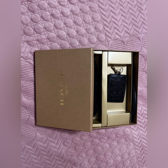 Coach Anna Foldover Clutch Crossbody And Card Case Set Signature CR982 - Picture 9 of 12